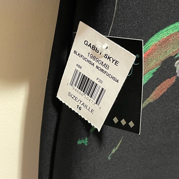 New Gabby Skye evening dress - Picture 7 of 7